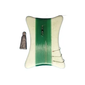 Kančanica ili kanjara od 70 metara najlona s tri udice, olovom i svijetlim motavilom.